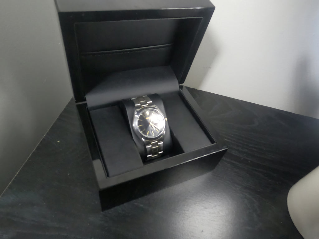 Valore Luxury Watch Display Case - First Edition